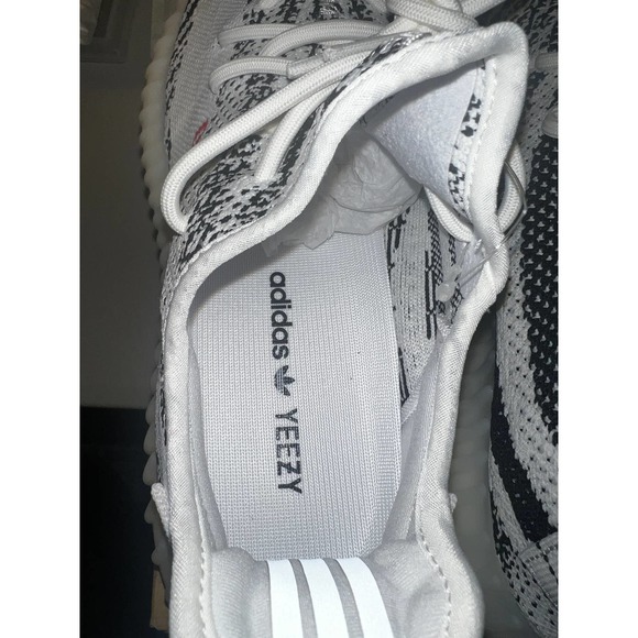 Size 11 - adidas Yeezy Boost 350 V2 \